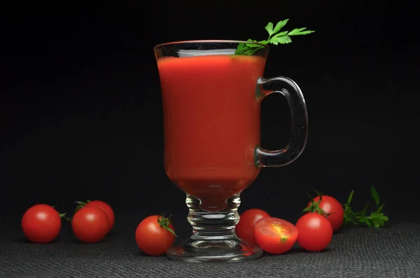 Zumo de tomate fresco — Foto de Stock