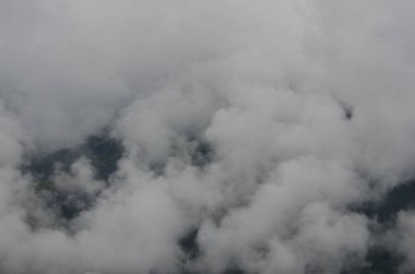 Sis arka plan, sis ve bulut, kopya alanı