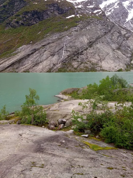 Norwegia górski krajobraz z kopią przestrzeni — Zdjęcie stockowe