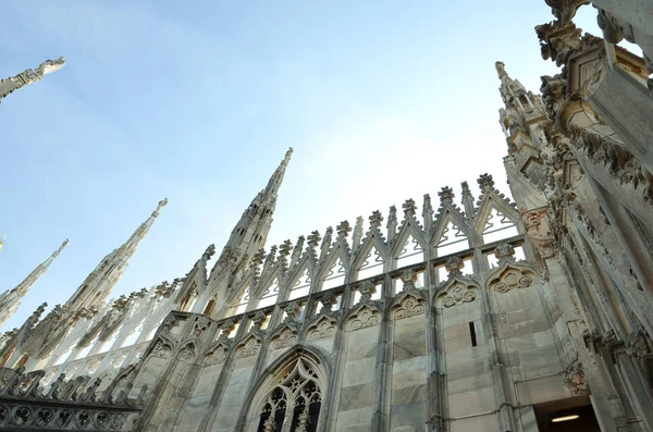 Met het oog op Milan city, bovenaanzicht, met kopie ruimte — Stockfoto