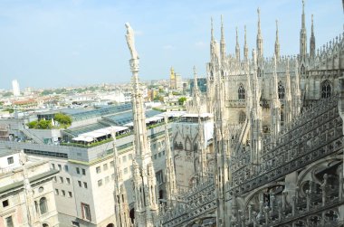 Milano Katedrali'ne (Duomo), Milano, İtalya