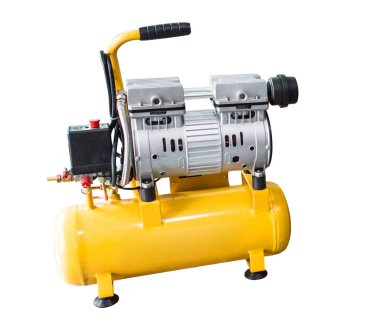 Beyaz arka plan üzerinde hava kompresörü