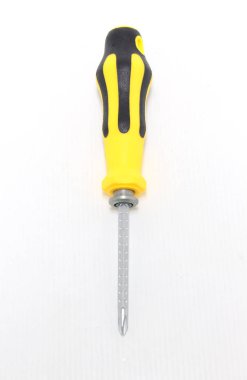 Beyaz arkaplanda tornavida