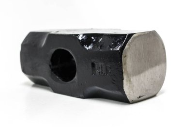 Büyük parça siyah çekiç çelik