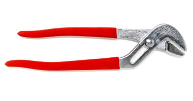 Su pompası pense beyaz arka plan üzerinde