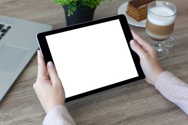 tablet bilgisayar Pc ile izole perde holding kadın eller