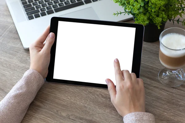 Mãos mulher segurando tablet PC computador com tela isolada — Fotografia de Stock