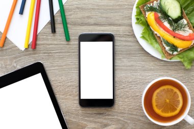 Telefon ve bilgisayar tablet ile izole perde Cafe