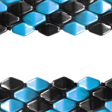 Beyaz plastik boncuk