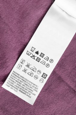 Bakım giysi etiketi