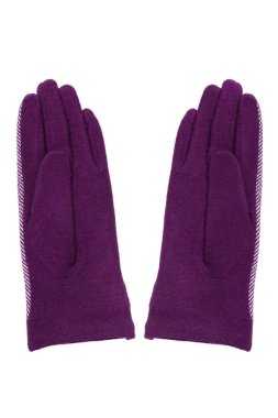 Mor eldivenler izole edildi