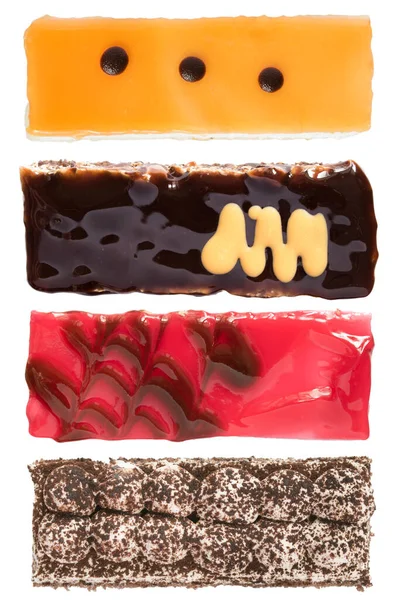 Groupe Gâteaux Chocolat Sucré Aux Fruits Sur Fond Blanc — Photo