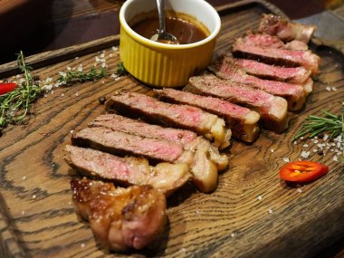 Ana Avrupa biftekleri.