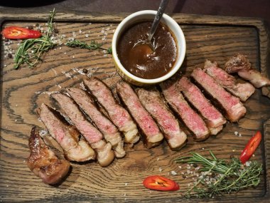 Ana Avrupa biftekleri.