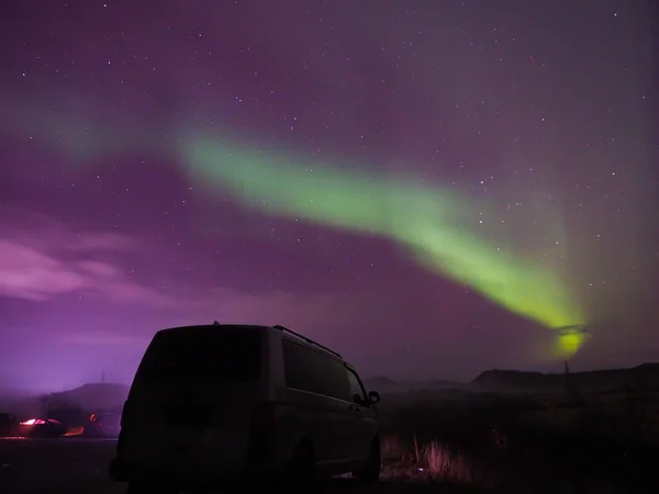 Gökyüzünde güzel kuzey ışıkları — Stok fotoğraf
