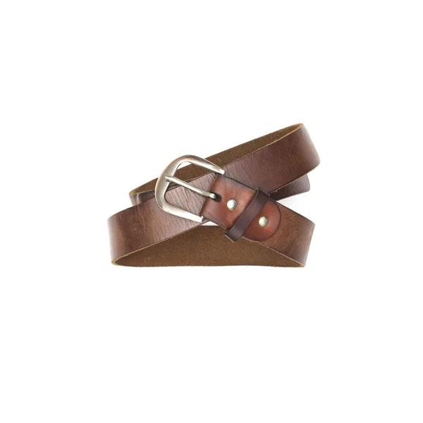 Ceinture en cuir marron isolée sur fond blanc — Photo