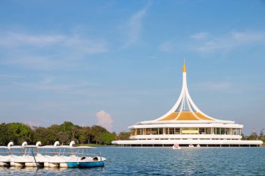Suan Luang Rama IX, Bangkok Tayland 'daki Eğlence Parkı.