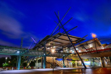 Almanya 'nın Oberhausen kentindeki toplu taşıma sistemi