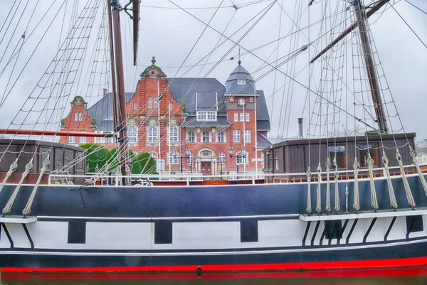 Sailing Ship Historical City Hall Papenburg — Stockfoto