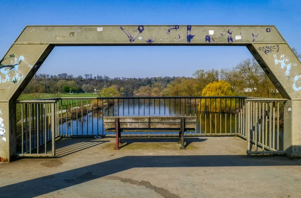 Vantagem Uma Ponte Através Ruhr Essen Horst Alemanha — Fotografia de Stock