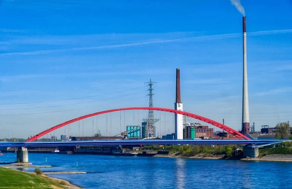 Reno Ponte Paisagem Industrial Alemania — Fotografia de Stock