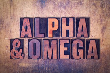 Alfa ve Omega Tema Letterpress Word ahşap arka plan üzerinde