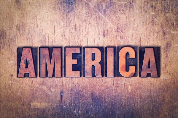 America Theme Letterpress Word on Wood Background — Stock Photo, Image