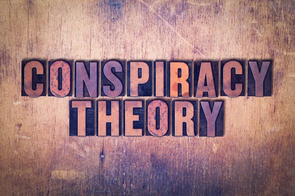 Conspiracy Theory thema boekdruk Word op houten achtergrond — Stockfoto