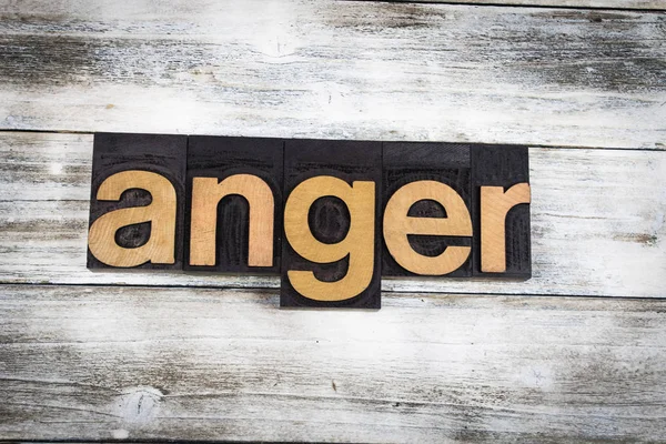 Anger Letterpress Word on Wooden Background — Stock Photo, Image