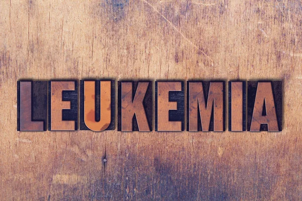 Leukemia Тема Letterpress Слово на фоні дерева — стокове фото