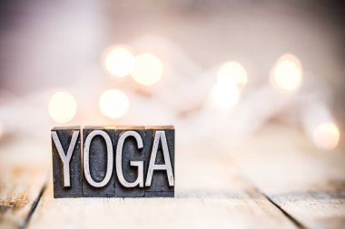 Yoga kavramı Vintage Letterpress türü Tema