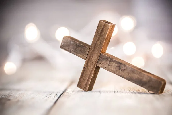 Ahşap Christian Cross arka plan — Stok fotoğraf