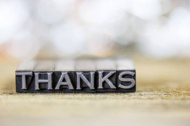 Teşekkürler konsepti Vintage Metal Letterpress Word