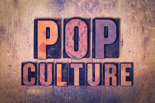 Pop Culture Theme Letterpress Word on Wood Background — Stock Photo, Image