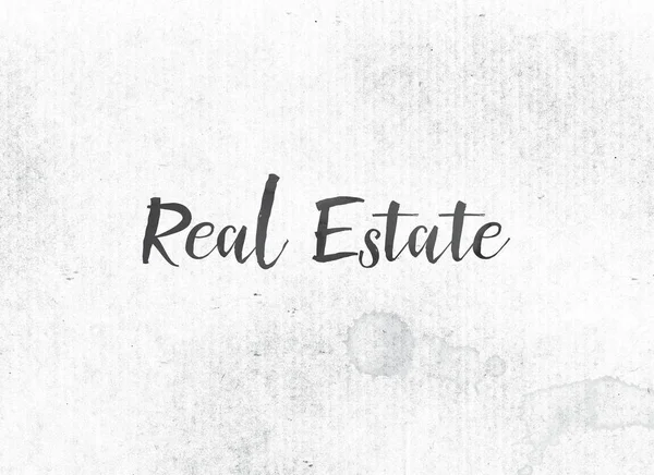 Real Estate έννοια ζωγραφισμένα λέξη μελάνι και το θέμα — Φωτογραφία Αρχείου