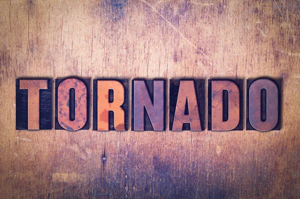 Tema Tornado Letterpress Word on Wood Background — Foto de Stock