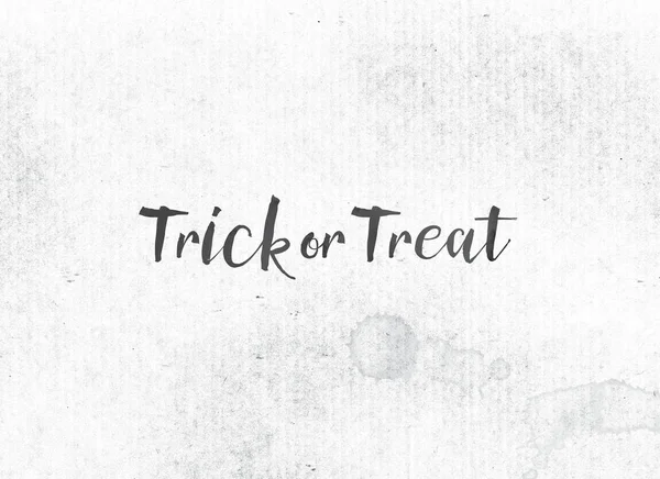 Trick or Treat Concept schilderde inkt Word en thema — Stockfoto