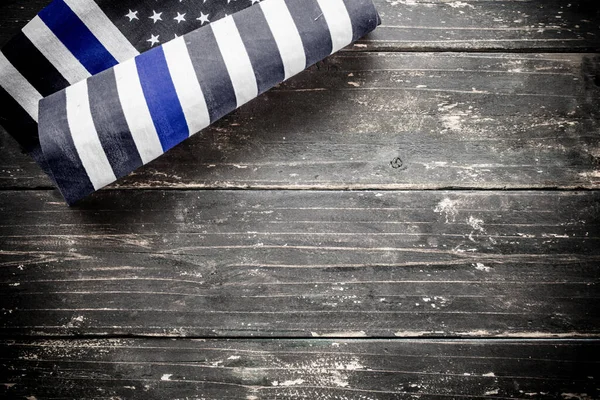 Una Bandiera Della Polizia Americana Sottile Linea Blu Uno Sfondo — Foto Stock
