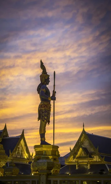 Antica statua di angelo tailandese — Foto Stock