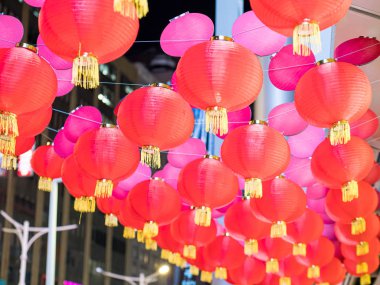 Yeni yıl festivalinde Çin fenerleri