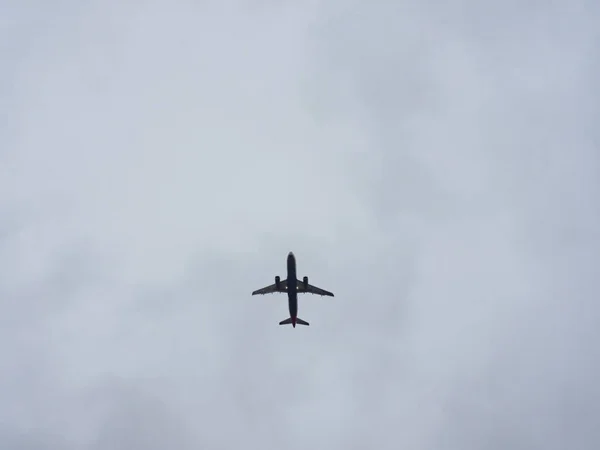 Passenger Jet Silhouette Cloudy Sky — 스톡 사진