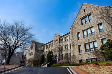 Kore, Seul 'deki Ewha Kadın Üniversitesi.