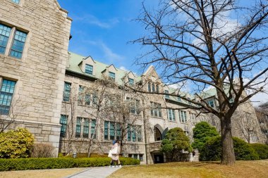 Kore, Seul 'deki Ewha Kadın Üniversitesi.