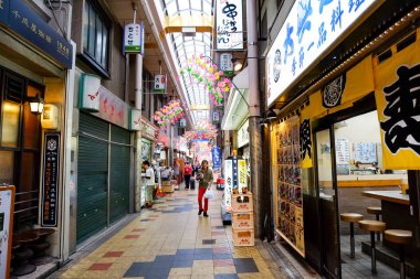 Japonya, Osaka 'daki Shinsekai Market Caddesi..