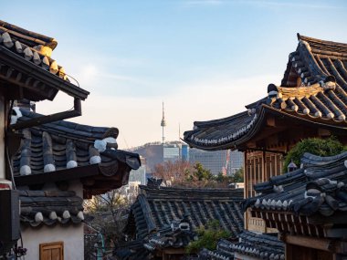 Bukchon Hanok Köyü Kore 'nin Seul şehrinde geleneksel bir köydür.