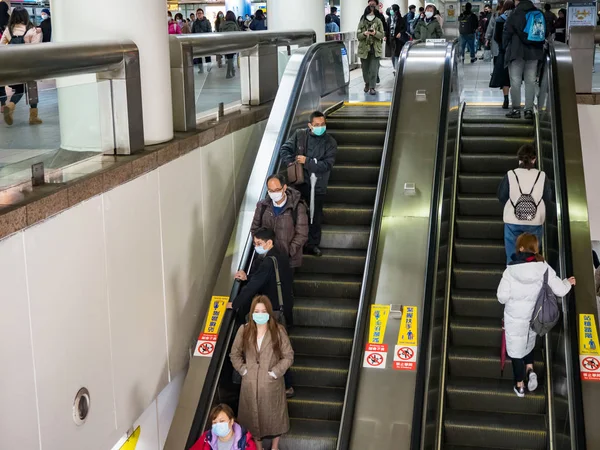 Passagiere Mit Masken Nahverkehrssystem Taipeh Taiwan — Stockfoto