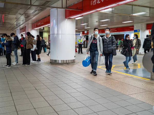 Passengers Wearing Face Mask Mass Transit System Taipei Taiwan — Stock Photo, Image