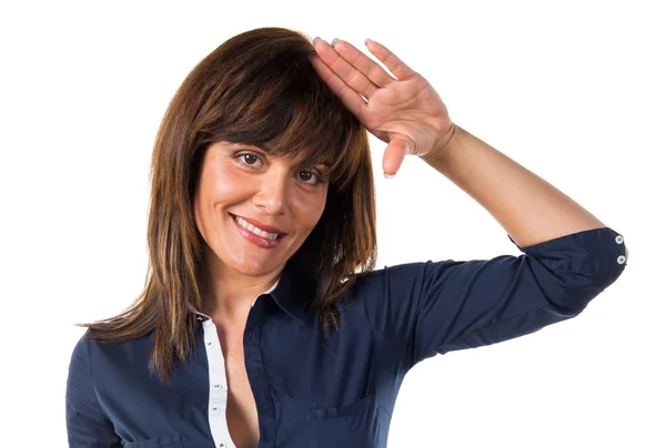 Jolie femme en studio sur blanc — Photo