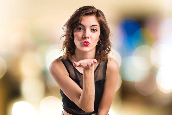 Woman sending a kiss — Stock Photo, Image