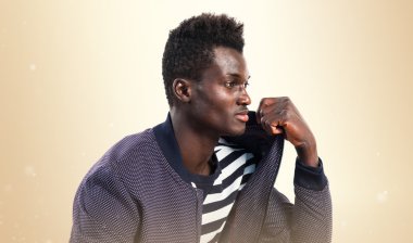 poz yakışıklı zenci